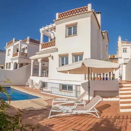 Villa Paraiso - Luxury In